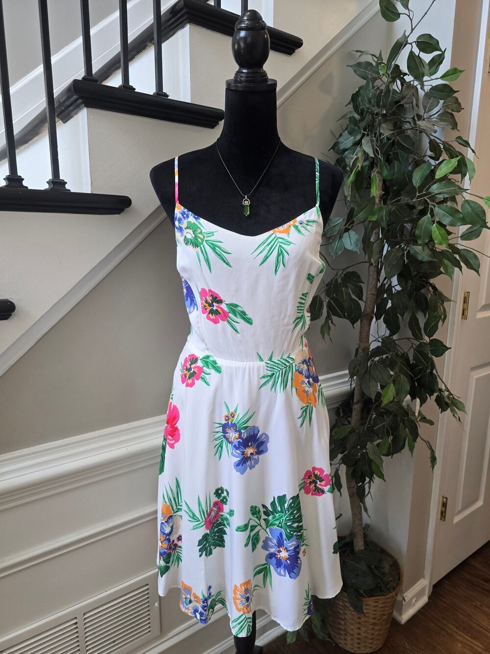 Old Navy A-Line Dress Women Large White Floral Smocked Open Back Spaghetti Strap